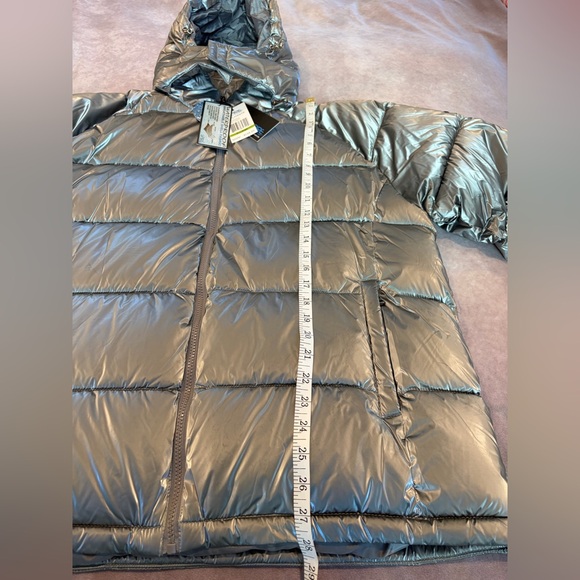 Men's Metallic Gray Puffer Jacket - Picture 5 of 13